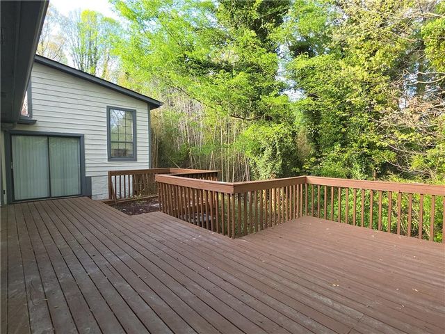 2667 Camelot Court, Duluth, GA 30096