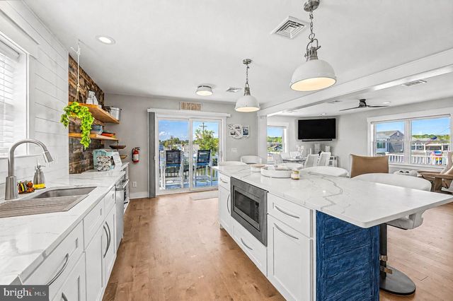 6 W BRIG DR W, Little Egg Harbor Twp, NJ 08087
