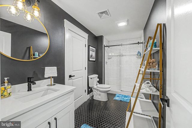 6 W BRIG DR W, Little Egg Harbor Twp, NJ 08087