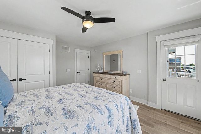 6 W BRIG DR W, Little Egg Harbor Twp, NJ 08087