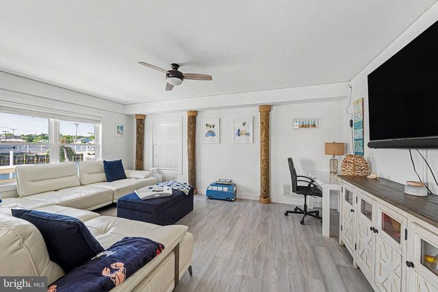 6 W BRIG DR W, Little Egg Harbor Twp, NJ 08087