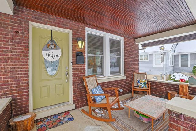 15 Bonham Road, Wyoming, OH 45215