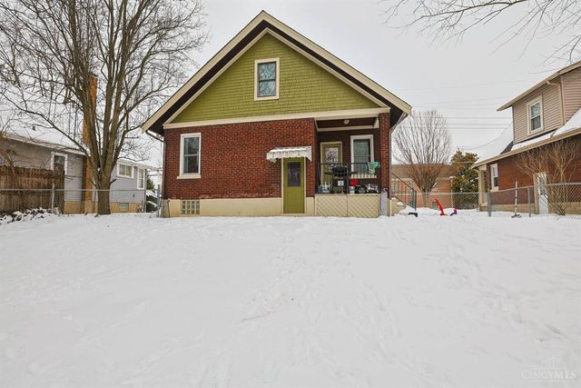 15 Bonham Road, Wyoming, OH 45215