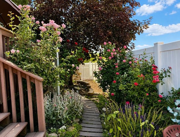 562 W 1400 N, West Bountiful, UT 84087