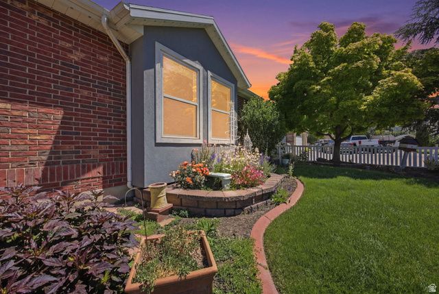 562 W 1400 N, West Bountiful, UT 84087