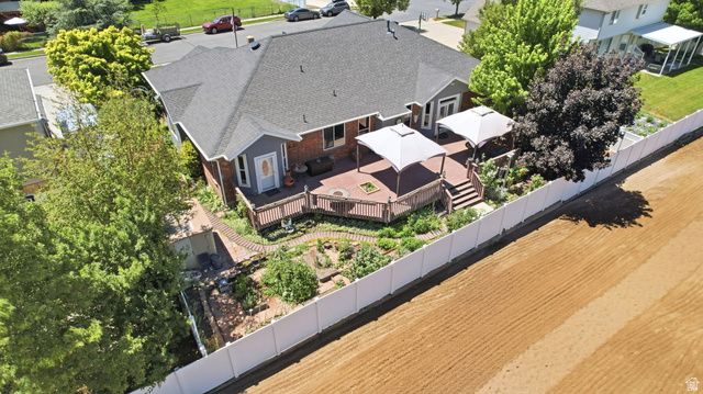 562 W 1400 N, West Bountiful, UT 84087