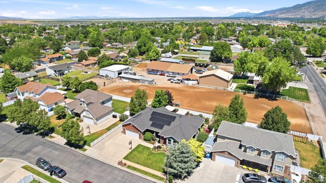 562 W 1400 N, West Bountiful, UT 84087