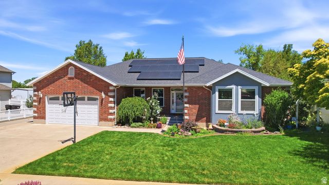 562 W 1400 N, West Bountiful, UT 84087