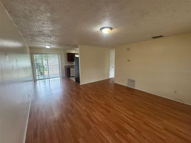 2800 E 113TH AVENUE B1204, Tampa, FL 33612