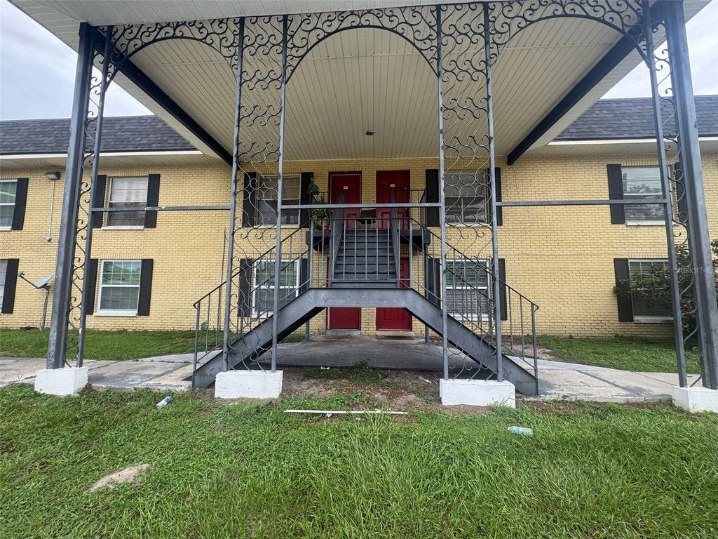 2800 E 113TH AVENUE B1204, Tampa, FL 33612