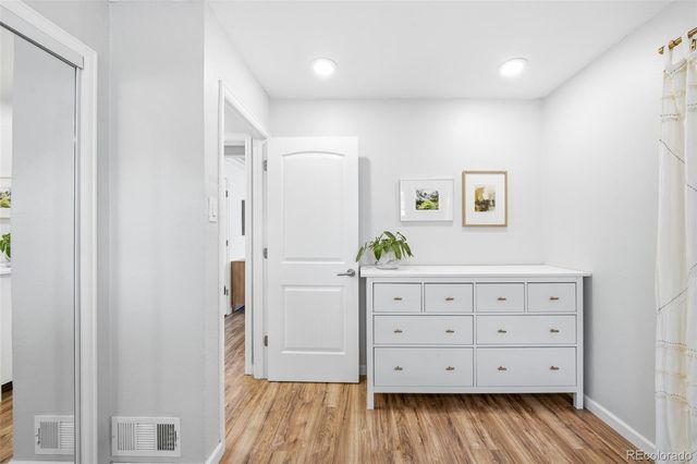 5140 S Logan Street, Littleton, CO 80121