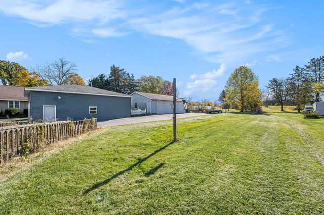 194 Joliet Road, Valparaiso, IN 46385