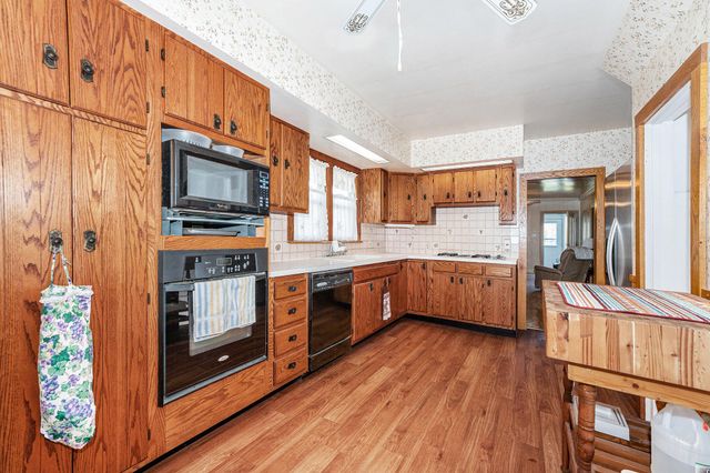 194 Joliet Road, Valparaiso, IN 46385