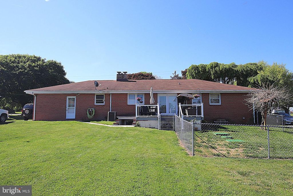 Image 37 of property listing at 14540 NATIONAL PIKE, Clear Spring, MD 21722