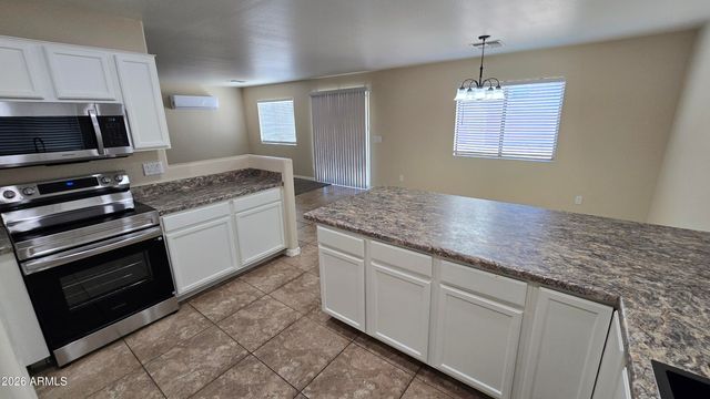 11443 W MCCASLIN ROSE Lane, Surprise, AZ 85378