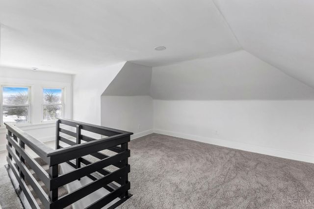 5033 Wesley Avenue, Norwood, OH 45212