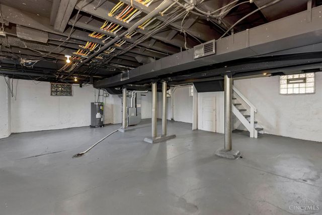 5033 Wesley Avenue, Norwood, OH 45212