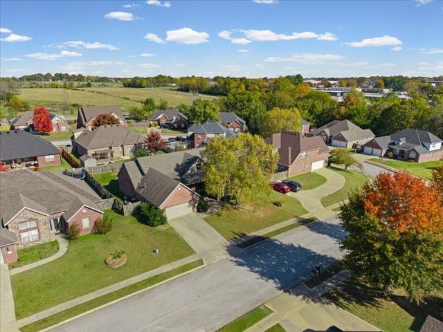 1376 Lexington Circle, Springdale, AR 72762