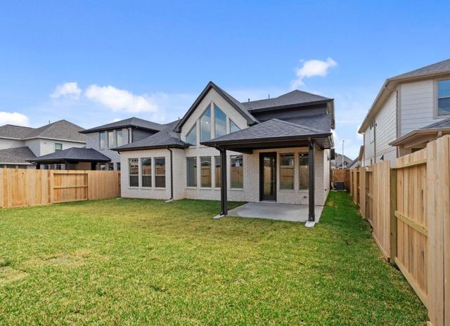 10919 Spring Wind Drive, Missouri City, TX 77459