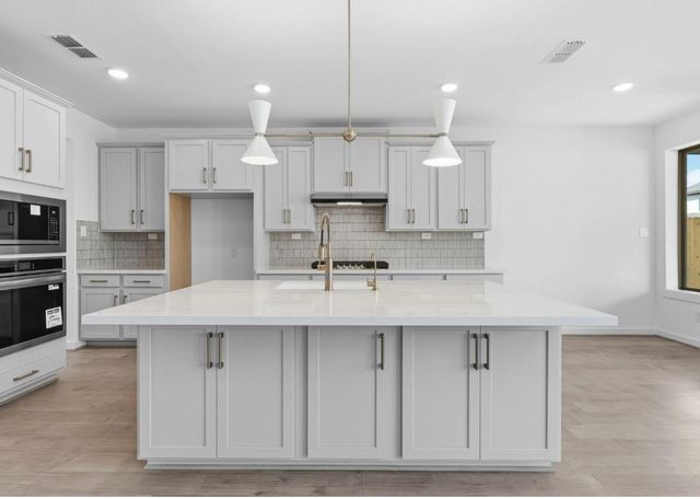 10919 Spring Wind Drive, Missouri City, TX 77459