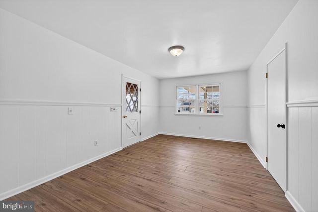 12 MAIN S, Quinton, NJ 08072