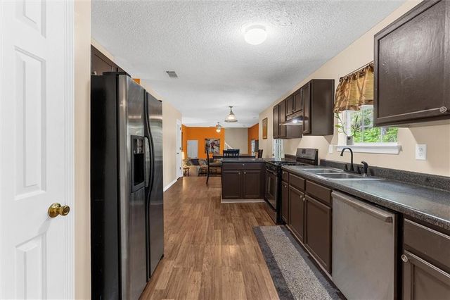 3234 Mineral Ridge Lane, Stone Mountain, GA 30087