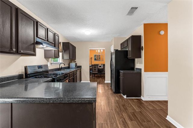 3234 Mineral Ridge Lane, Stone Mountain, GA 30087