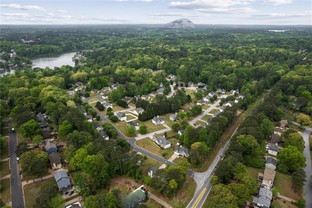 3234 Mineral Ridge Lane, Stone Mountain, GA 30087