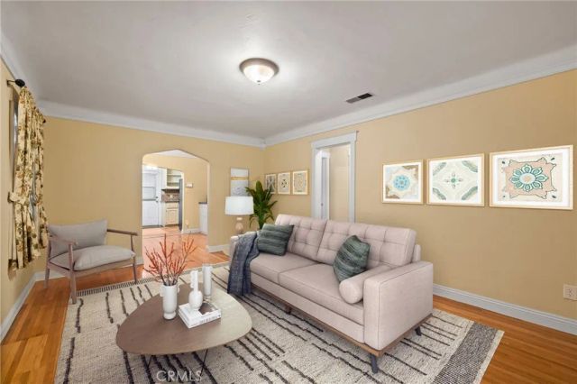 3025 San Emidio, Bakersfield, CA 93304