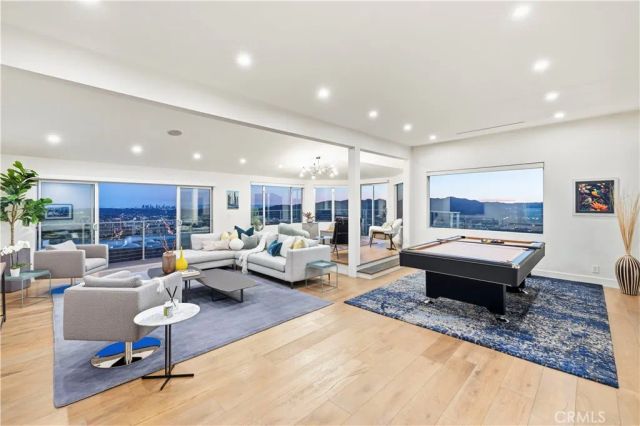 180 Aspen Oak, Glendale, CA 91207