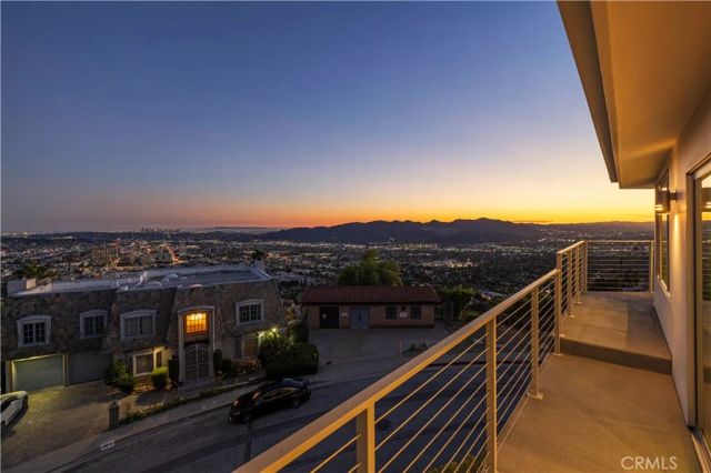 180 Aspen Oak, Glendale, CA 91207