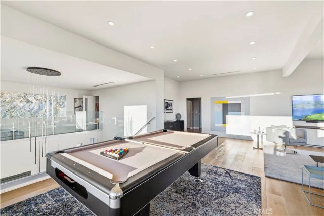 180 Aspen Oak, Glendale, CA 91207