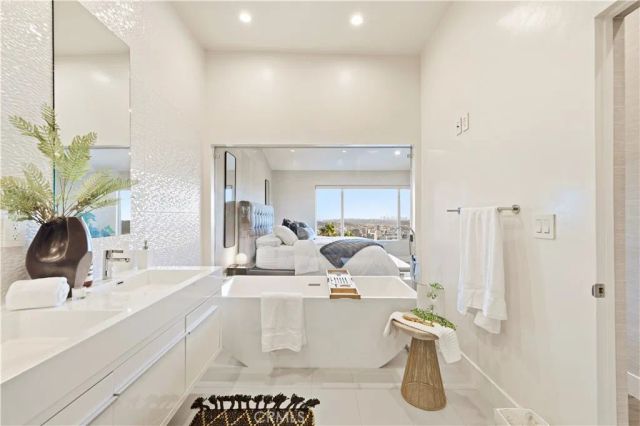 180 Aspen Oak, Glendale, CA 91207
