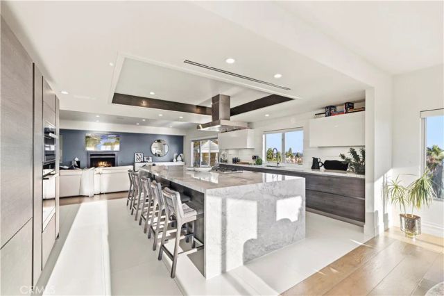 180 Aspen Oak, Glendale, CA 91207