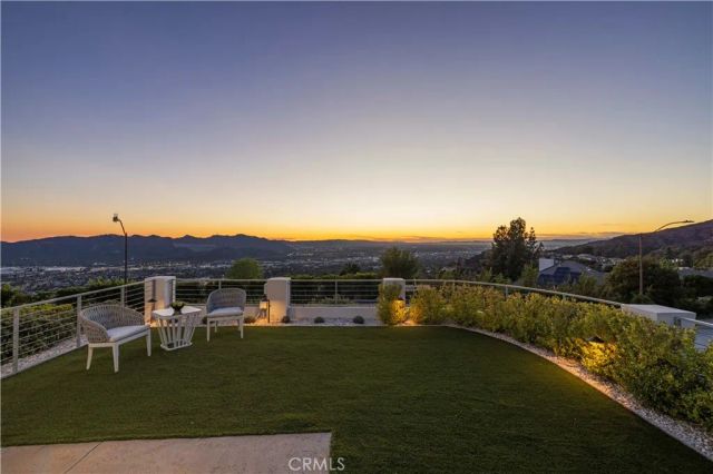 180 Aspen Oak, Glendale, CA 91207