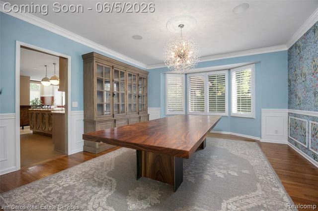 910 Edgemont Park, Grosse Pointe, MI 48230