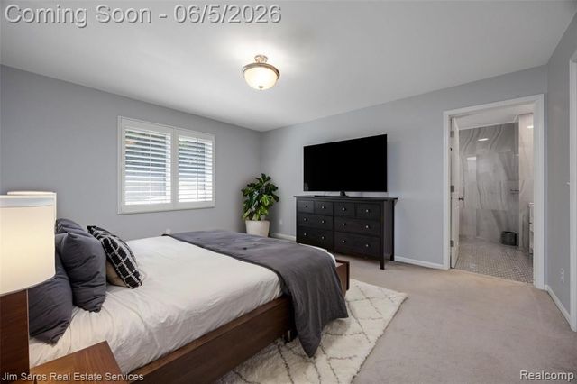 910 Edgemont Park, Grosse Pointe, MI 48230
