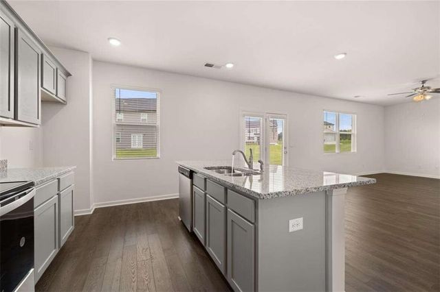 353 Arnica Drive, Locust Grove, GA 30248
