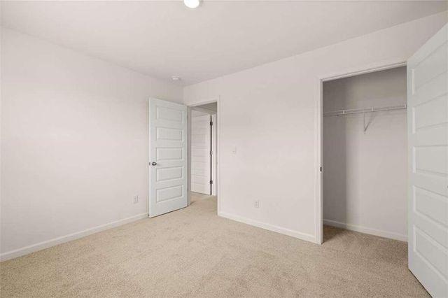353 Arnica Drive, Locust Grove, GA 30248