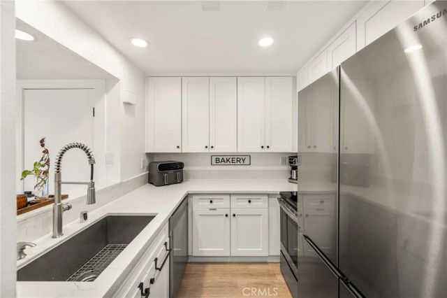 25761 Le Parc 105, Lake Forest, CA 92630