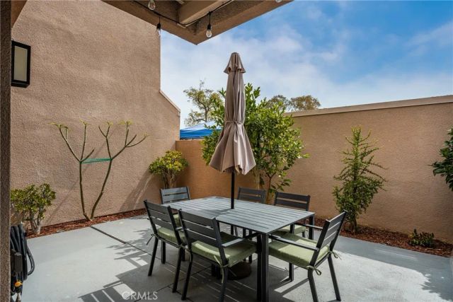 25761 Le Parc 105, Lake Forest, CA 92630