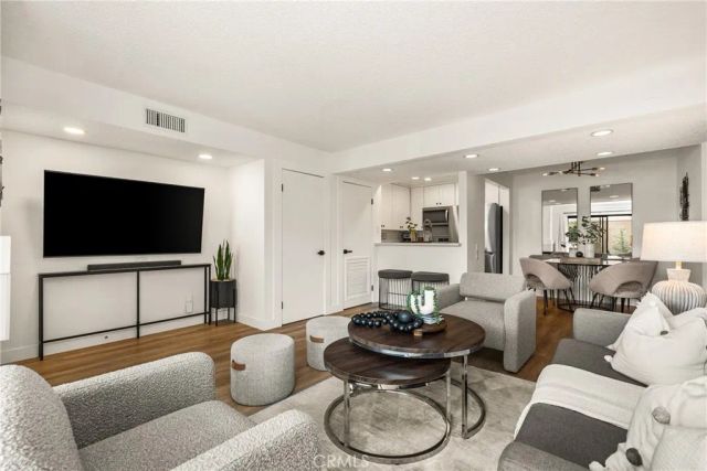 25761 Le Parc 105, Lake Forest, CA 92630