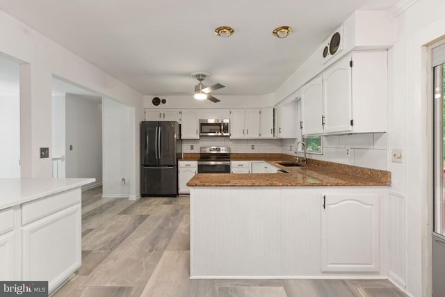 9 DACEY LN, Stafford, VA 22556