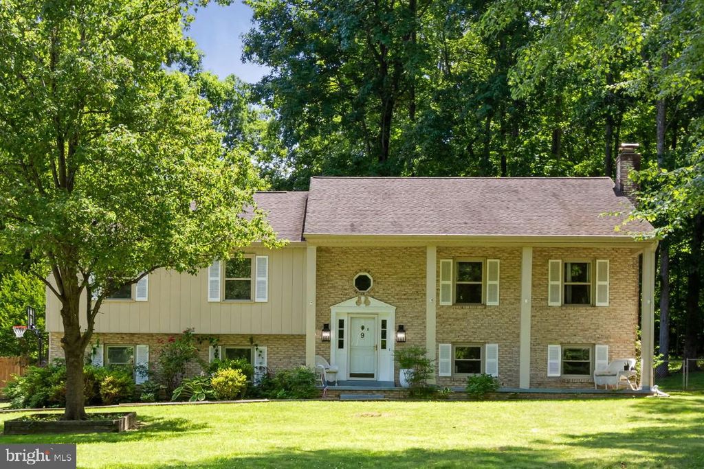 9 DACEY LN, Stafford, VA 22556