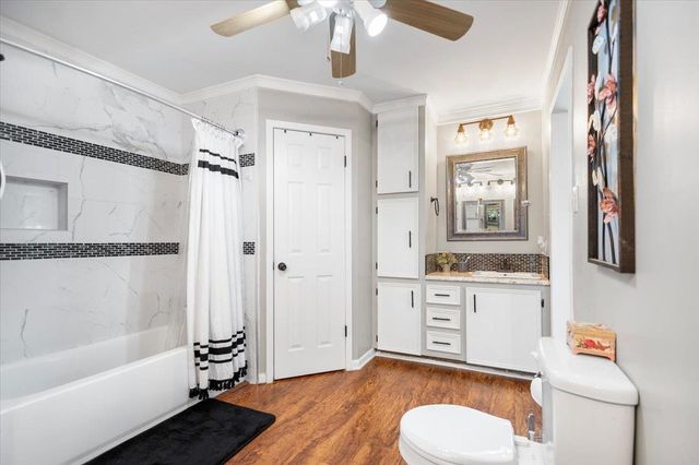 10509 S County Road 456, Henderson, TX 75654