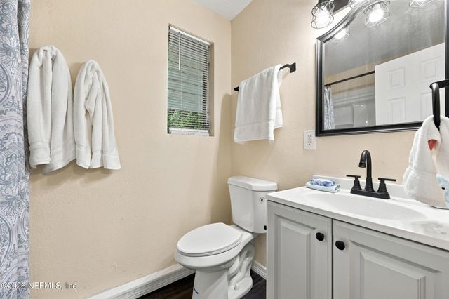 3748 FRYE Avenue W, Jacksonville, FL 32210