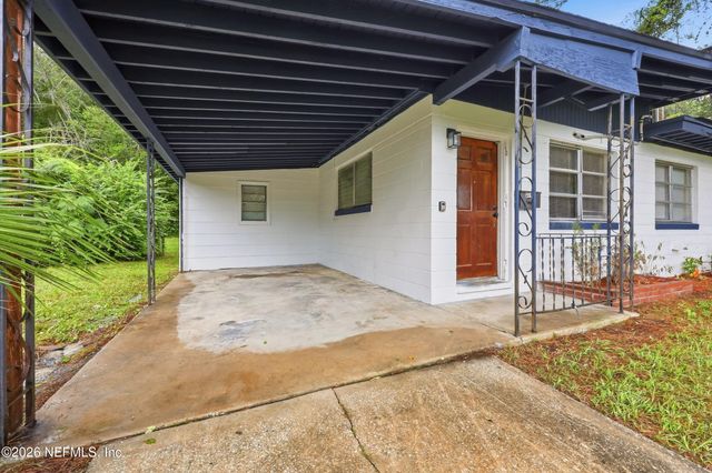3748 FRYE Avenue W, Jacksonville, FL 32210
