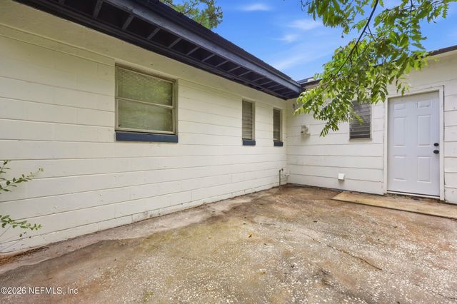 3748 FRYE Avenue W, Jacksonville, FL 32210