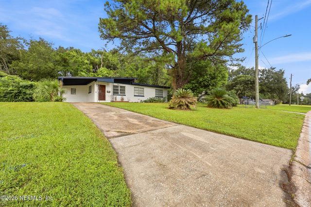 3748 FRYE Avenue W, Jacksonville, FL 32210