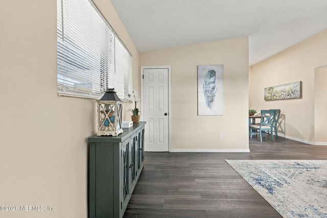 3748 FRYE Avenue W, Jacksonville, FL 32210